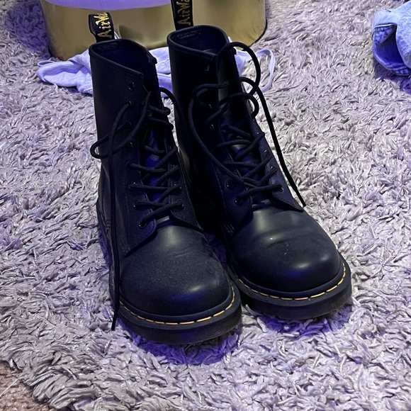 Doc martens - Picture 2 of 5